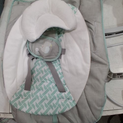 INGENUITY 3-IN-1 KEEP COZY GROW WITH ME VIBRATING BABY BOUNCER, ROCKER & CHAIR - 40LBS CAPACITY - WEAVER THEME GREY/WHITE/GREEN (MODEL: ‎12428) image 4