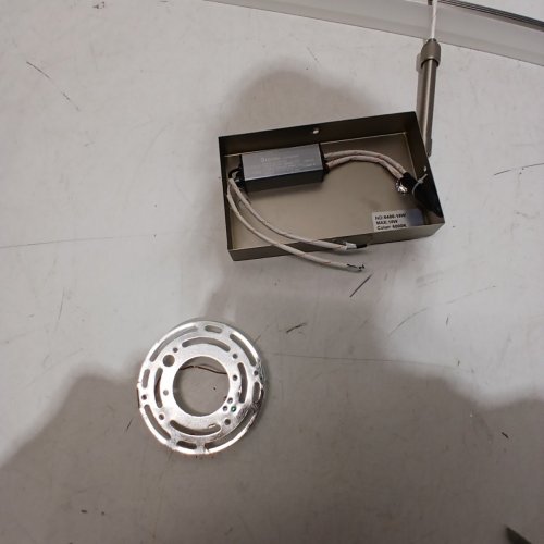AIPSUN LED VANITY LIGHT FIXTURE -31.5"/18W/5500K - BRUSHED NICKEL (MODEL: 6480-18W) image 4