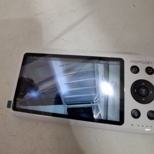 MOMCOZY SMART WIFI BABY 5" MONITOR WITH CAMERA AND AUDIO WITH WALL MOUNT, MOTION & CRY DETECTION - 1080P - WHITE - (MODEL:BM04) image 4