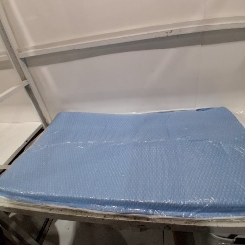 PARELER BEAR 2-STAGE DUAL SIDED WATERPROOF MATTRESS - 52"X27.5" - WHITE/BLUE image 2