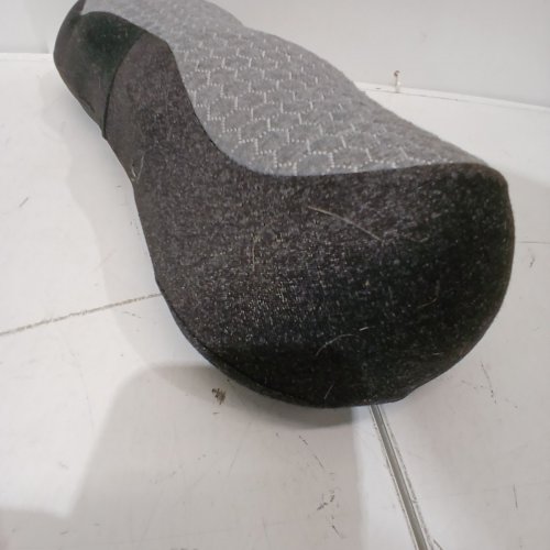 YUNARI CORDLESS 3-IN-1 LUMBAR SUPPORT PILLOW - TRIPLE FUSION BACK MASSAGER WITH HEAT, VIBRATION, AND DUAL AIRBAG STRETCHING - GREY (MODEL: BS306) image 4