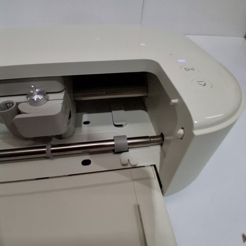 CRICUT EXPLORE 5 CUTTING MACHINE - TAUPE (MODEL: CXPL204C / 8003147) image 5