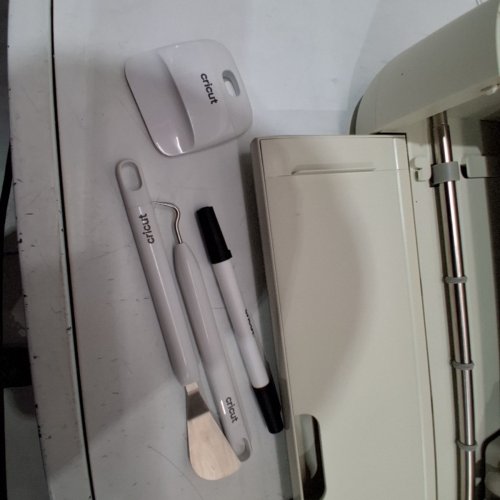 CRICUT EXPLORE 5 CUTTING MACHINE - TAUPE (MODEL: CXPL204C / 8003147) image 6