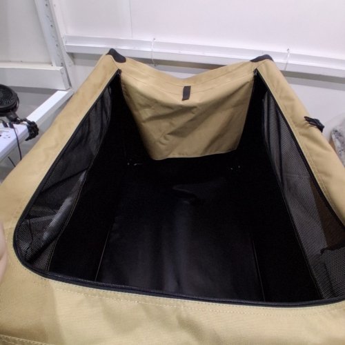 AMAZON BASICS PORTABLE FOLDING SOFT DOG TRAVEL CRATE - 36" X 24" X 24" - BEIGE image 2