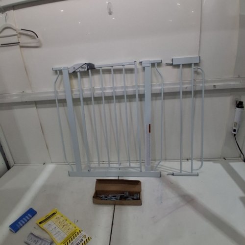 REGALO EASY STEP SAFETY GATE - 29"- 38.5" - WHITE (MODEL: 1160-DS) image 2