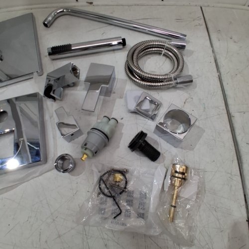 DELTA MONITOR 14 SERIES SHOWER WITH RAINCAN & HAND SHOWER - 10" SHOWER HEAD - CHROME SILVER - (MODEL: T342701) image 6
