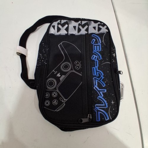 CONCEPT ONE PLAYSTATION OFFSET ZIPPER SLING BAG - BLACK/BLUE/GREY (ITEM: YNMB0001TG) image 3