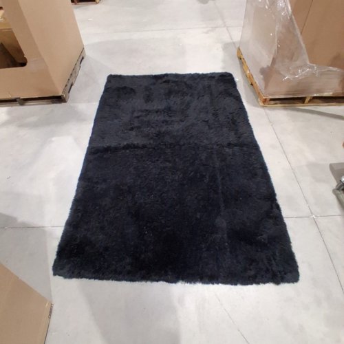 FLUFFY FAUX FUR NON-SLIP AREA RUG - 5FT X 8FT - BLACK image 2