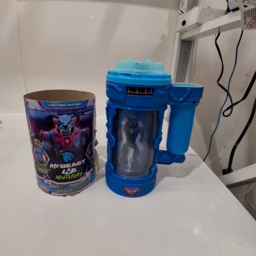 MRBEAST LAB MUTATORS CHAMBERS TOY - BLUE (MODEL: LIGHTNING PANTHER) image 3
