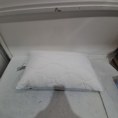 BELOW ZERO COOLING PILLOW WITH MEMORY FOAM AND FIBER - QUEEN - WHITE (MODEL:2893207) image 2