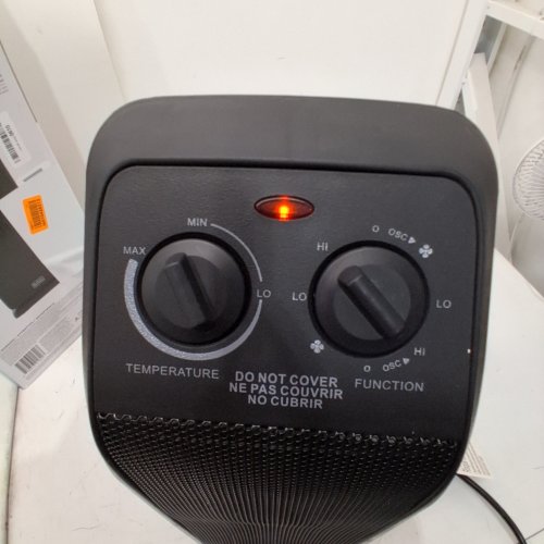 BLACK+DECKER PERSONAL INFRARED SPACE HEATER HEATER WITH OSCILLATING FUNCTION - 1500W - BLACK (MODEL: BHTC571) image 2