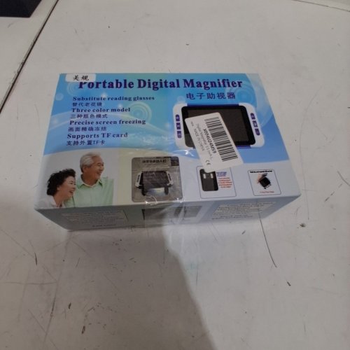 PORTABLEDIGITAL READING MAGNIFIER READING AID - 2-32X -3.5" - WHITE AND PURPLE image 4