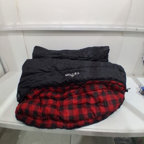TETON CELSIUS COLD WEATHER SLEEPING BAG - XXL - RED/BLACK image 3