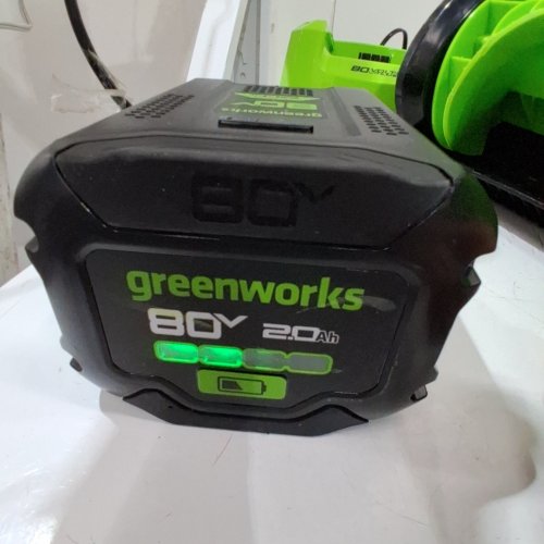 GREENWORKS PRO BRUSHLESS CORDLESS MOTOR SNOW SHOVEL- 80V MAX POWER - 12" - GREEN (MODEL: GLSS80000/2600602) image 2