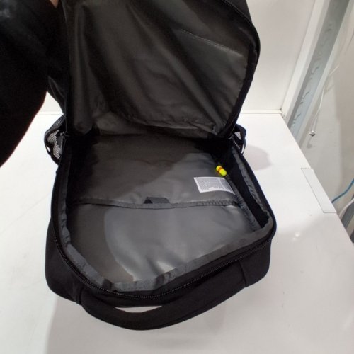 THE NORTH FACE VAULT EVERYDAY LAPTOP BACKPACK - 28L CAPACITY - BLACK image 3