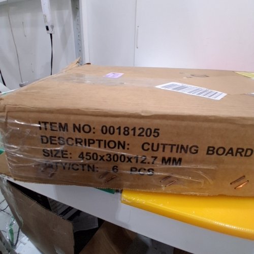 6PC CLIVIA PROFESSIONAL CUTTING BOARDS - 18" X 12" X 0.5" - ASSORTED COLORS (ITEM: 00181205) image 2