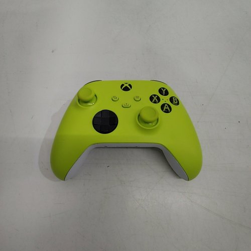 XBOX WIRELESS CONTROLLER – ELECTRIC VOLT FOR XBOX SERIES X|S, XBOX ONE, AND WINDOWS 10 DEVICES image 2
