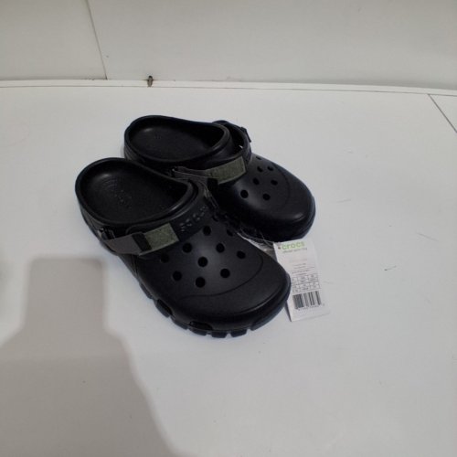 UNISEX CROCS OFF ROAD SPORT CLOG - MENS: 9 WOMENS: 11 - BLACK image 2