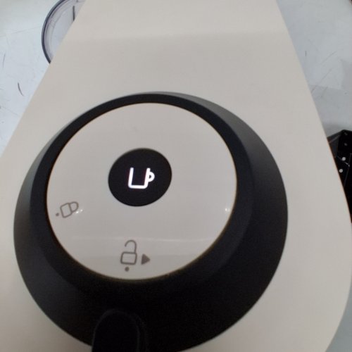 NESPRESSO BY BREVILLE VERTUO NEXT - CREAM - (BNV520MTB) image 2