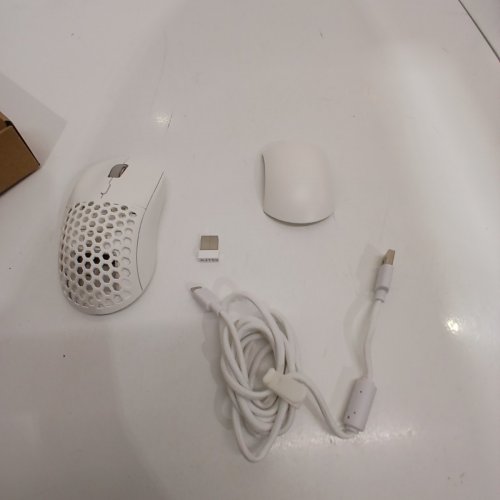 AJAZZ DUAL-MODE WIRELESS ERGONOMIC GAMING MOUSE - 60G ULTRA LIGHTWEIGHT, 26,000DPI - WHITE (MODEL: AJ199) image 4