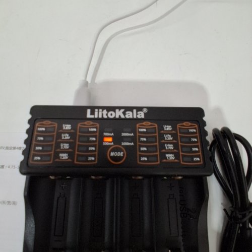 LIITOKALA LCD SMART INTELLIGENT BATTERY CHARGER - 4-SLOT - (MODEL: LII-PD4) image 2