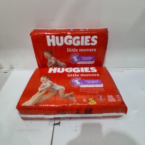 132PK HUGGIES THE LION KING LITTLE MOVERS DIAPERS - SIZE 5 image 2