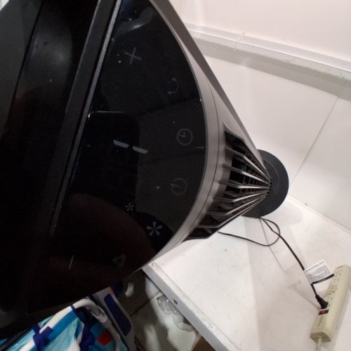 SEVILLE CLASSICS OSCILLATING TOWER FAN WITH TOUCH CONTROL AND TEMPERATURE SENSOR - BLACK (MODEL:1704090) image 2