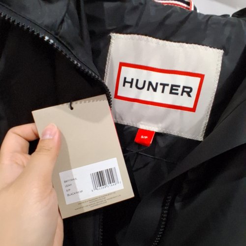 WOMEN'S HUNTER LEAH SHORT ZIP UP PUFFER JACKET - SMALL - BLACK (STYLE: 88715HUL) image 4