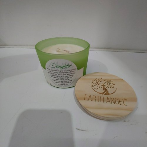 EARTH ANGEL DAUGHTER SCENTED SOY CANDLE - 12 OZ - VANILLA - GREEN image 2