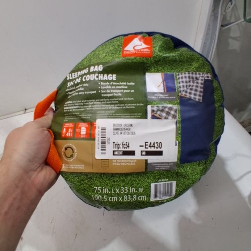 OZARK TRAIL SLEEPING BAG - DOWN TO 5 CELSIUS - 75" - 33" - BLUE/PLAID image 3