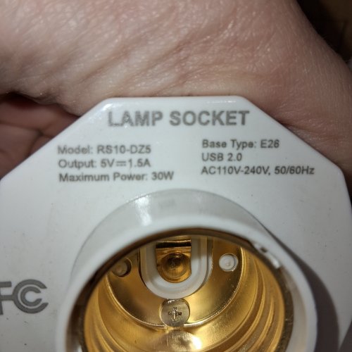 SOCKET POWER ADAPTER - E26 BULB - 30W - WHITE image 2