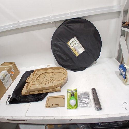 PORTABLE POP-UP CAMPING TOILET WITH TENT - CAMO image 2