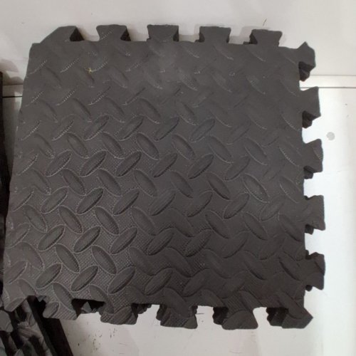 31PK UNBRANDED INTERLOCKING FOAM MATS - 12" - BLACK image 3