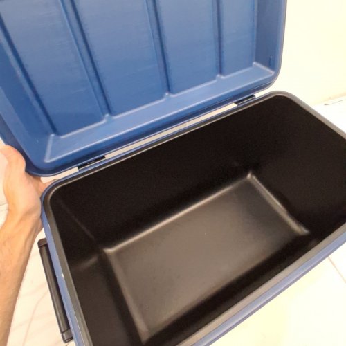 COLEMAN CHILLER SERIES TEMPLOCK INSULATED PORTABLE COOLER WITH HANDLES - 48QT - NAVY (MODEL: 2226955) image 3