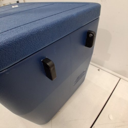 COLEMAN CHILLER SERIES TEMPLOCK INSULATED PORTABLE COOLER WITH HANDLES - 48QT - NAVY (MODEL: 2226955) image 4