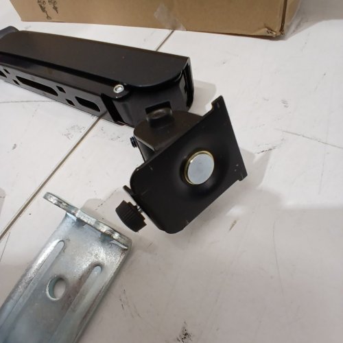 DESK MOUNTED MONITOR MOUNT WITH CLAMP - UP TO 28LBS - BLACK image 3