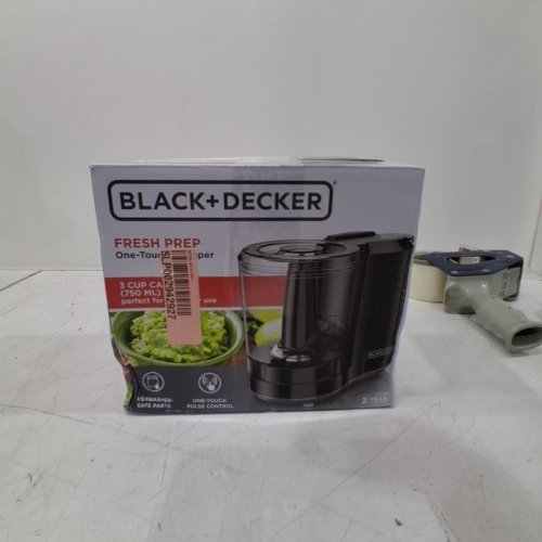 BLACK AND DECKER FRESH PREP ONE-TOUCH 3-CUP FOOD PROCESSOR- BLACK (MODEL:HC300BC) image 3