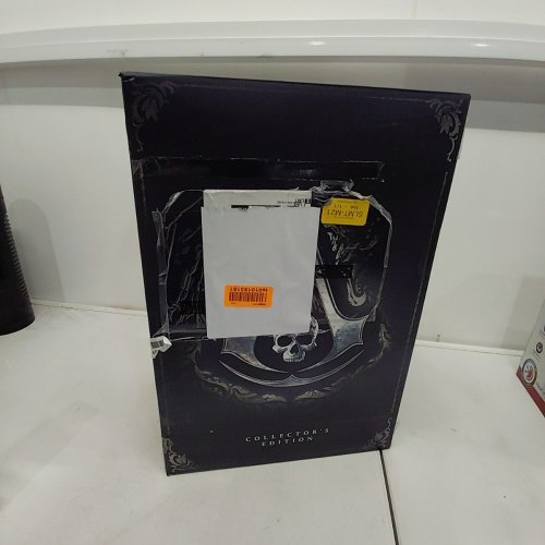 XBOX ASSASSIN'S CREED BLACK FLAG RESYNCED COLLECTOR'S EDITION image 5
