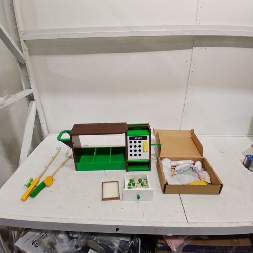 BPS KIDS WOODEN FISHING MARKET SET - 16.9" X 7.4" X 9.5" - GREEN/YELLOW (MODEL: 3962231) image 2