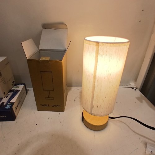 COMPACT TOUCH TABLE LAMP WITH OUTLET - BEIGE image 2