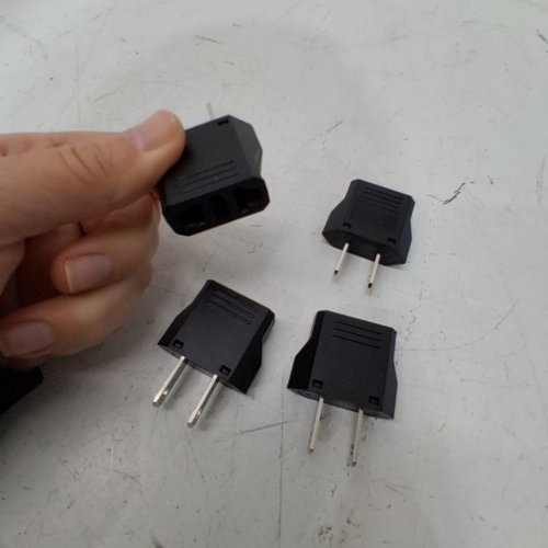 4PK EUROPEAN TO US PLUG ADAPTER - BLACK image 2
