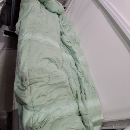 BEDSURE GENTLESOFT QUILTED ALL SEASON MICROFIBER COMFORTER - Cal King - MINT GREEN image 2