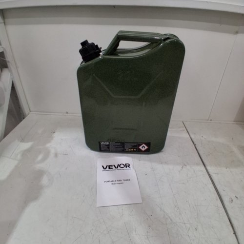VEVOR HEAT RESISTANT RUSTPROOF STEEL FUEL JERRY CAN WITH FLEXIBLE SPOUT - 20L - GREEN (MODEL-YOILP3001-20L) image 2