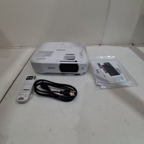 EPSON HOME CINEMA 3LCD 1080P HOME THEATRE PROJECTOR - WHITE (MODEL: H980A) image 6