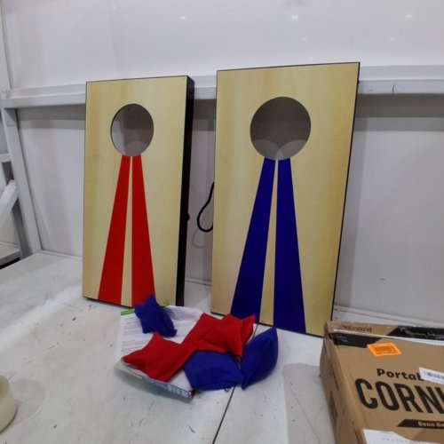 GOSPORTS PORTABLE CORNHOLE GAME SET - 2FT X 1FT -BROWN/RED/BLUE image 2