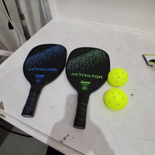 2PK FRANKLIN SPORTS ACTIVATOR PICKLEBALL PADDLES AND 2 PICKLEBALLS - BLUE/GREEN image 2