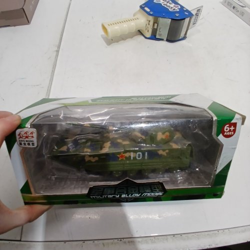 MILITARY ALLOY TANK VEHICLE MODEL - 1:36 SCALE - GREEN (MODEL: CS0233) image 3