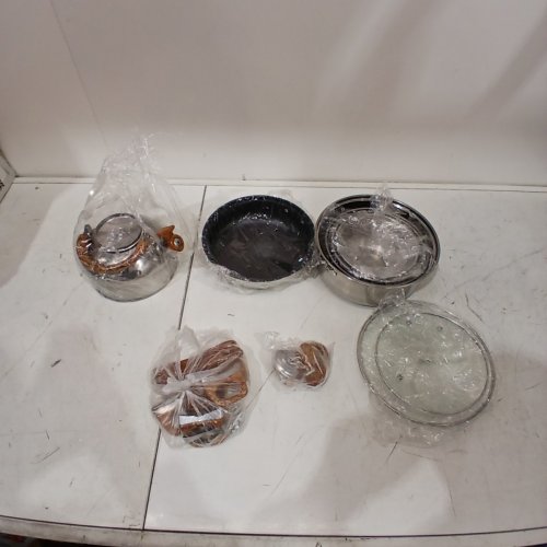 10PC UNBRANDED STAINLESS STEEL COOKWARE SET - BROWN/WOOD GRAIN HANDLES image 3