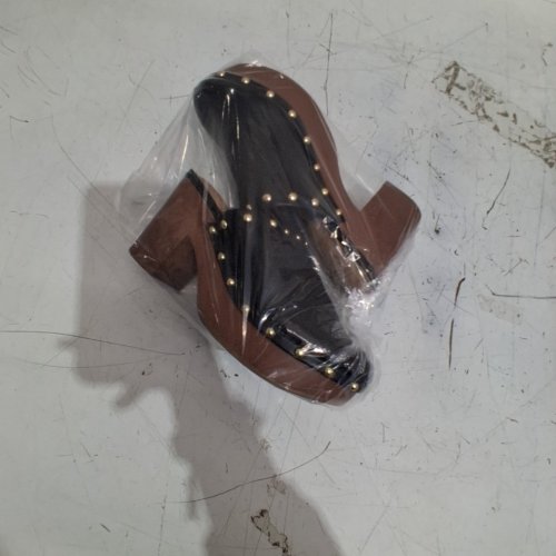 WOMEN'S TIME AND TRU STUDDED PLATFORM CLOGS - SIZE 6 - BLACK / BROWN / GOLD (STYLE : 50920484) image 6