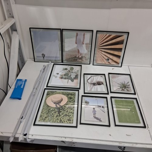 UMBRA EXHIBIT 9-FRAME HANGING DISPLAY - (5) 8"X10" & (4) 5"X7" FRAMES - BLACK image 2